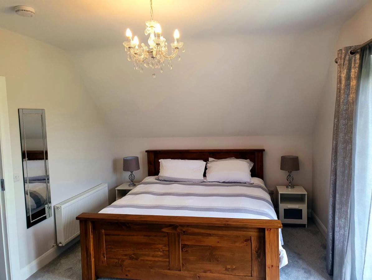 N0 2 Greystones Clock Tower Lodge Leap Екстериор снимка